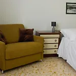 Vela - 200 Mt Porto Apartment *