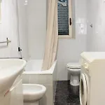 Vela - 200 Mt Porto Apartment Livorno